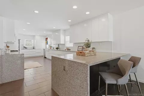 6463 Estrella Ave, San Diego, CA 92120