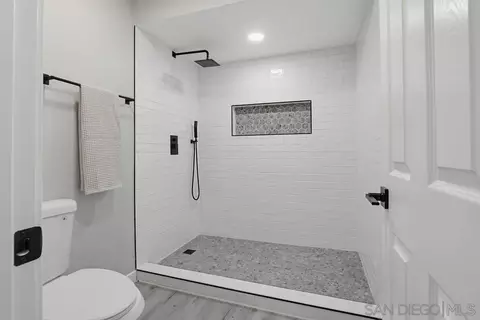 Bath - 1671 N Ash, Escondido, CA 92027 photo 5 of 5