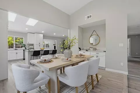 Dining - 1671 N Ash, Escondido, CA 92027 photo 2 of 4