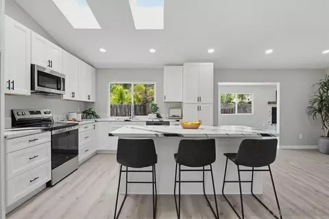 Kitchen - 1671 N Ash, Escondido, CA 92027 photo 1 of 6