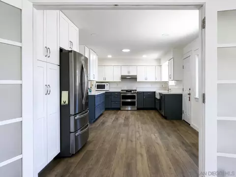 Kitchen - 23453 Japatul Valley Rd, Alpine, CA 91901 photo 3 of 5
