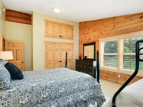 Bedroom - 1068 W Incense Cedar Rd, Julian, CA 92036 photo 6 of 7
