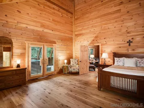 Bedroom - 1068 W Incense Cedar Rd, Julian, CA 92036 photo 2 of 7