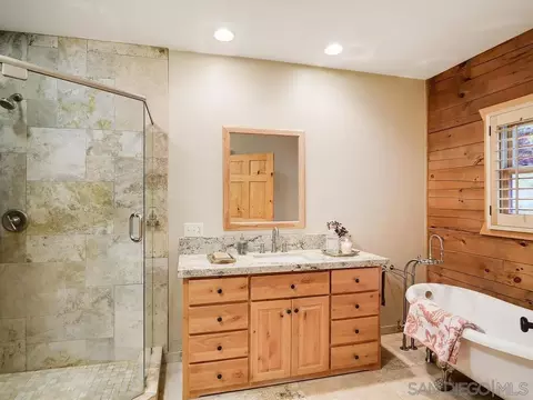 Bath - 1068 W Incense Cedar Rd, Julian, CA 92036 photo 1 of 6