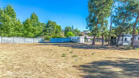 Exterior - 33155 Avenue D, Yucaipa, CA 92399 photo 20 of 22