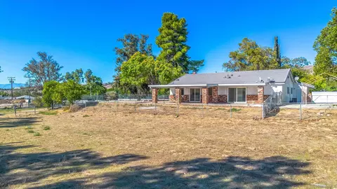 Exterior - 33155 Avenue D, Yucaipa, CA 92399 photo 9 of 22