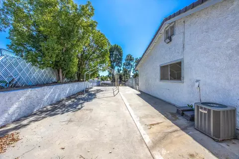Exterior - 33155 Avenue D, Yucaipa, CA 92399 photo 13 of 22