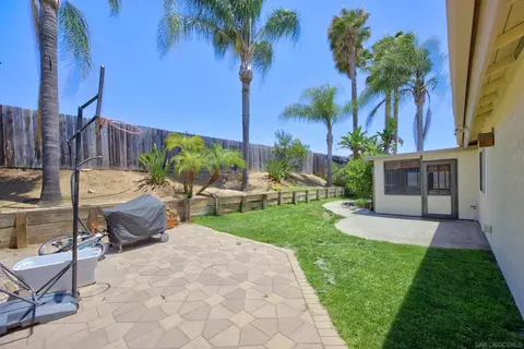Exterior - 15235 Hesta, Poway, CA 92064 photo 4 of 5