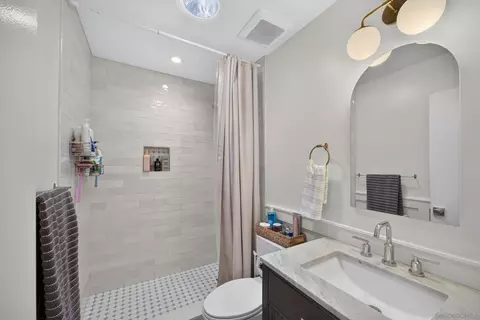 Bath - 15235 Hesta, Poway, CA 92064 photo 1 of 6