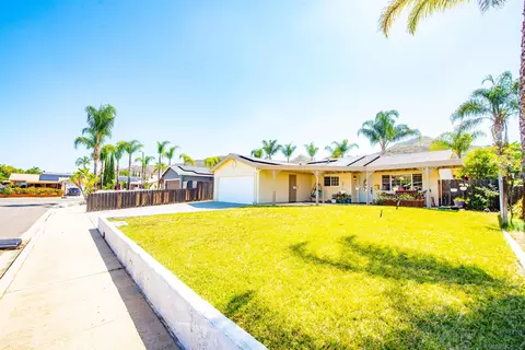 15235 Hesta, Poway, CA 92064
