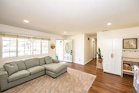 Living - 15235 Hesta, Poway, CA 92064 photo 3 of 3