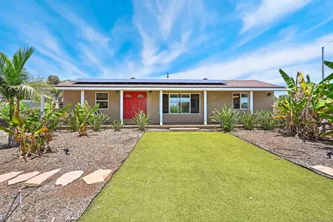 2124 Oak Hill Dr, Escondido, CA 92027