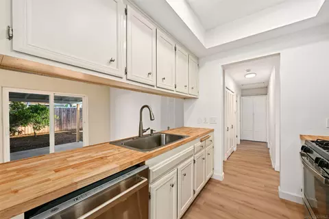 Kitchen - 2041 Weathervane, Escondido, CA 92027 photo 2 of 3