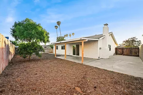 Exterior - 2041 Weathervane, Escondido, CA 92027 photo 2 of 6