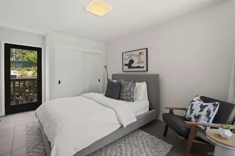 Bedroom - 1653 El Paso Real, La Jolla, CA 92037 photo 7 of 7