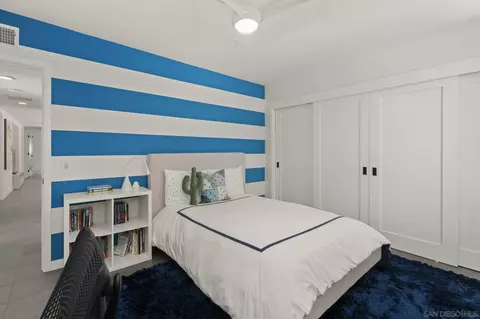 Bedroom - 1653 El Paso Real, La Jolla, CA 92037 photo 6 of 7