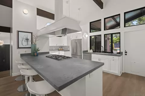 Kitchen - 1653 El Paso Real, La Jolla, CA 92037 photo 2 of 3