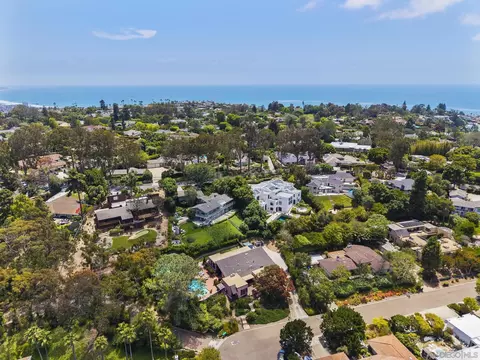View/Area - 1653 El Paso Real, La Jolla, CA 92037 photo 5 of 6