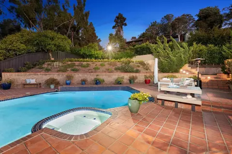 Exterior - 1653 El Paso Real, La Jolla, CA 92037 photo 16 of 19