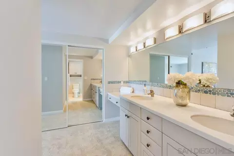Bath - 942 Santa Hidalga, Solana Beach, CA 92075 photo 2 of 5