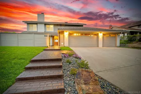 Exterior - 942 Santa Hidalga, Solana Beach, CA 92075 photo 6 of 7
