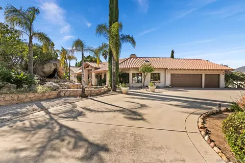 Exterior - 3004 Via Donito, Alpine, CA 91901 photo 23 of 23