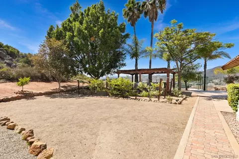 Exterior - 3004 Via Donito, Alpine, CA 91901 photo 20 of 23