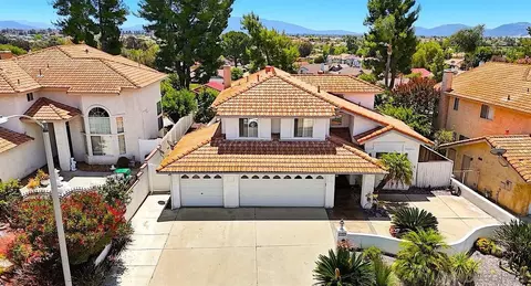 39780 Notting Hill Rd, Murrieta, CA 92563