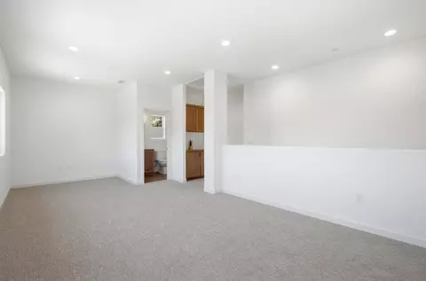 Living - 707 Lingel Dr, El Cajon, CA 92019 photo 4 of 5