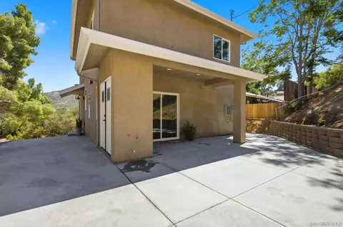 Exterior - 707 Lingel Dr, El Cajon, CA 92019 photo 8 of 9