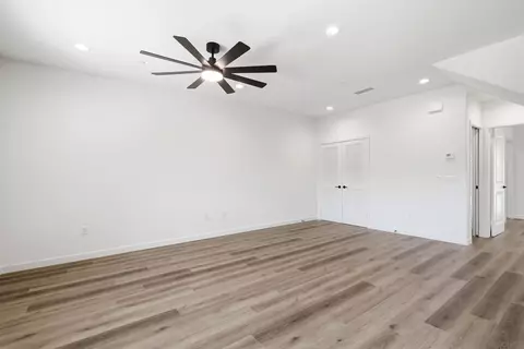 Living - 707 Lingel Dr, El Cajon, CA 92019 photo 3 of 5