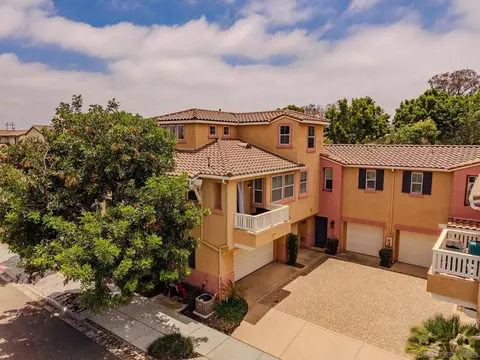 4103 Karst Rd, Carlsbad, CA 92010