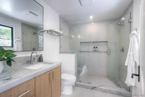 Bath - 13940 Northcrest, Poway, CA 92064 photo 4 of 5