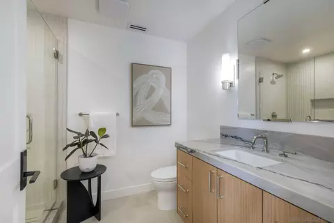 Bath - 13940 Northcrest, Poway, CA 92064 photo 5 of 5