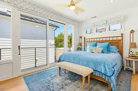 Bedroom - 926 D Ave, Coronado, CA 92118 photo 1 of 8