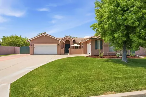 Exterior - 23429 Green Glen Rd, Ramona, CA 92065 photo 2 of 11