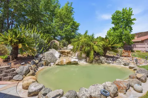 Exterior - 23429 Green Glen Rd, Ramona, CA 92065 photo 6 of 11