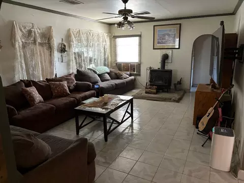 Living - 44622 Holtville Ave, Jacumba, CA 91934 photo 2 of 2