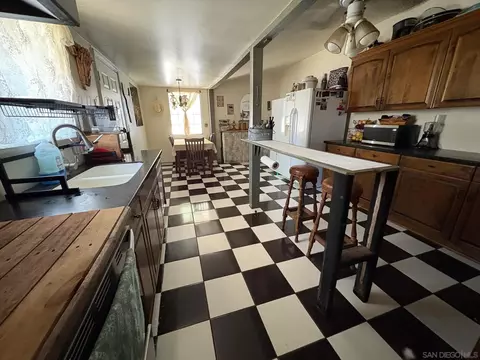 Kitchen - 44622 Holtville Ave, Jacumba, CA 91934 photo 2 of 3