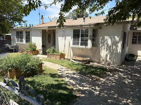 Exterior - 44622 Holtville Ave, Jacumba, CA 91934 photo 5 of 10