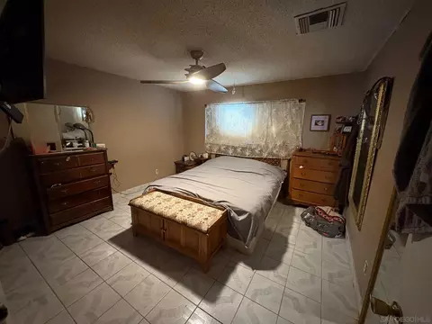 Bedroom - 44622 Holtville Ave, Jacumba, CA 91934 photo 1 of 5