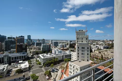 801 Ash #1701, San Diego, CA 92101