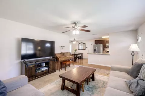 Living - 723 Osage St, Spring Valley, CA 91977 photo 2 of 3