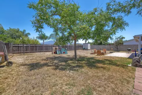Exterior - 723 Osage St, Spring Valley, CA 91977 photo 4 of 10