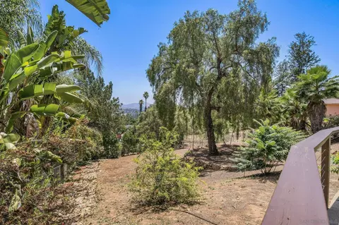 Exterior - 10735 Queen Ave, La Mesa, CA 91941 photo 16 of 18
