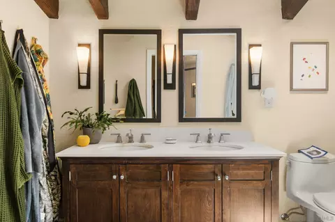 Bath - 10735 Queen Ave, La Mesa, CA 91941 photo 3 of 3