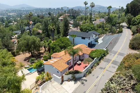 10735 Queen Ave, La Mesa, CA 91941