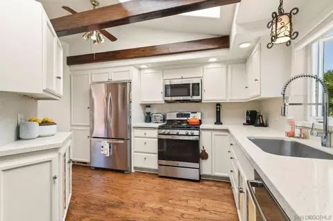 Kitchen - 10735 Queen Ave, La Mesa, CA 91941 photo 3 of 4