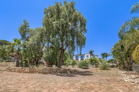 Exterior - 10735 Queen Ave, La Mesa, CA 91941 photo 17 of 18