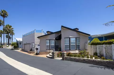 Exterior - 6536 Easy St, Carlsbad, CA 92011 photo 2 of 5